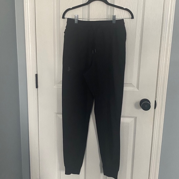 Under Armour Men's Black Joggers - Picture 1 of 4